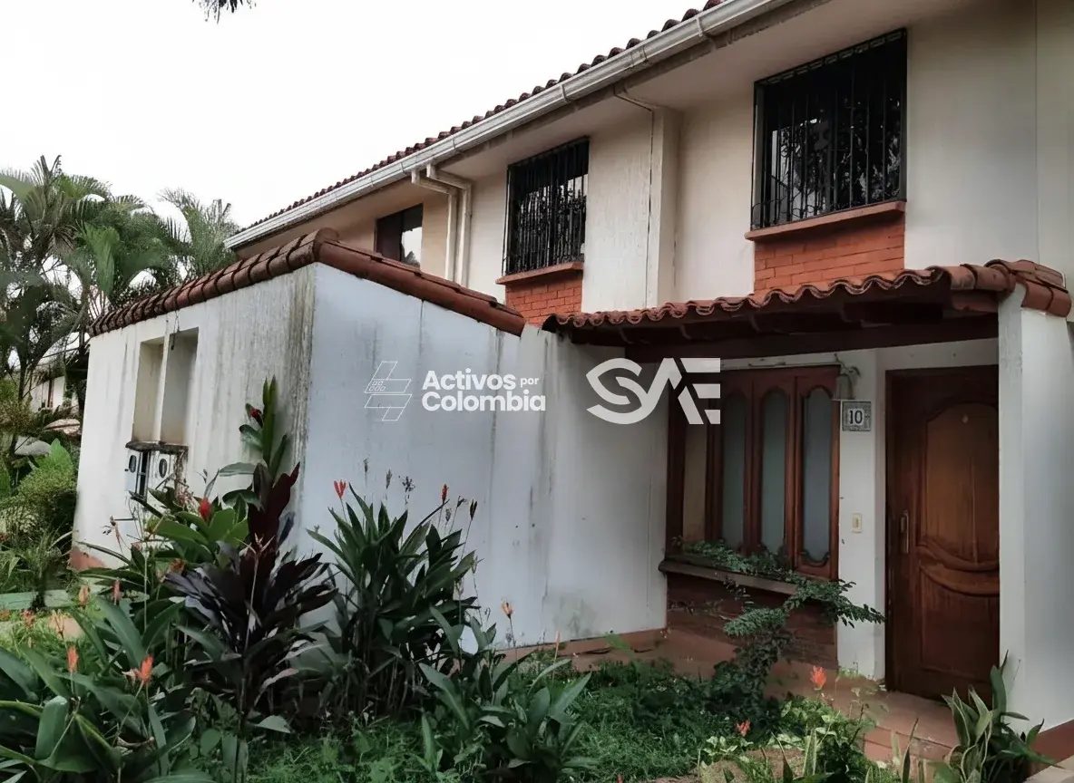 Garaje en venta - Cali