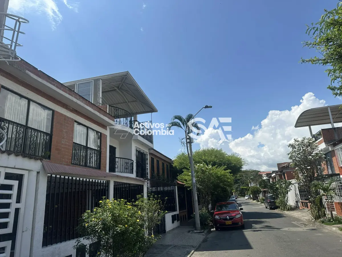 Casa en venta - Cali — imagen 5 de 10