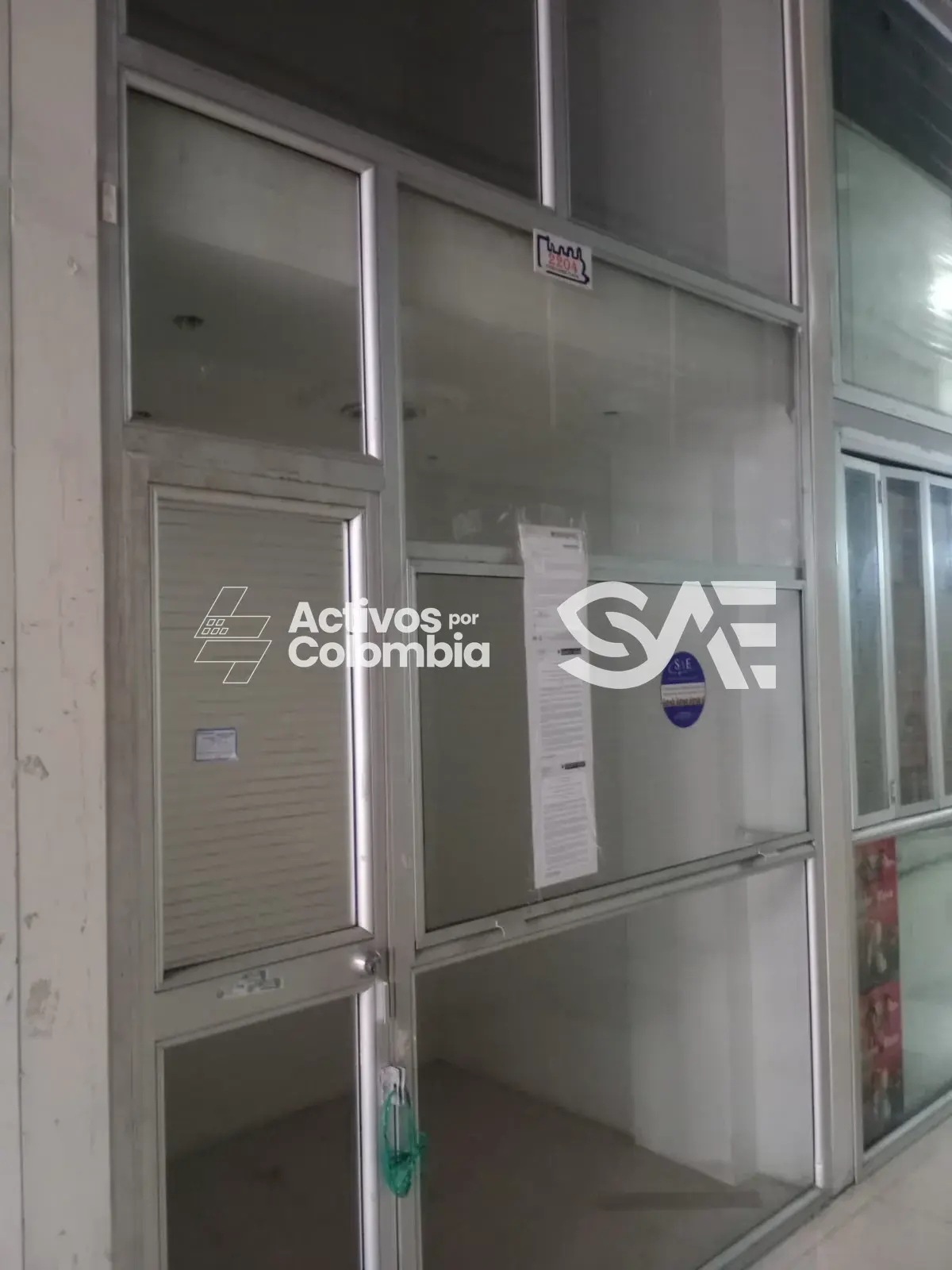 Local comercial en venta - Bogotá — imagen 2 de 3
