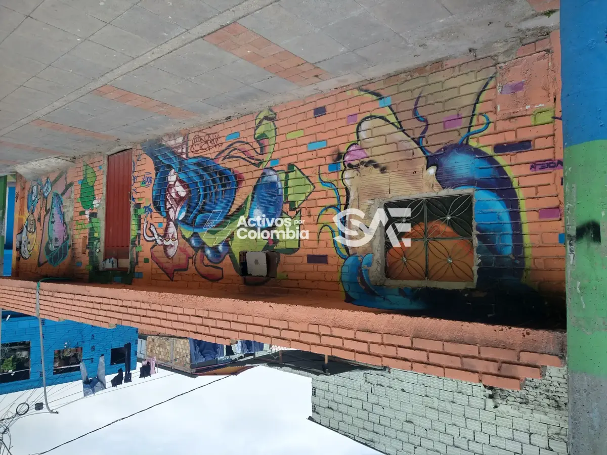 Casa en venta - Bogotá, Cundinamarca — imagen 2 de 2
