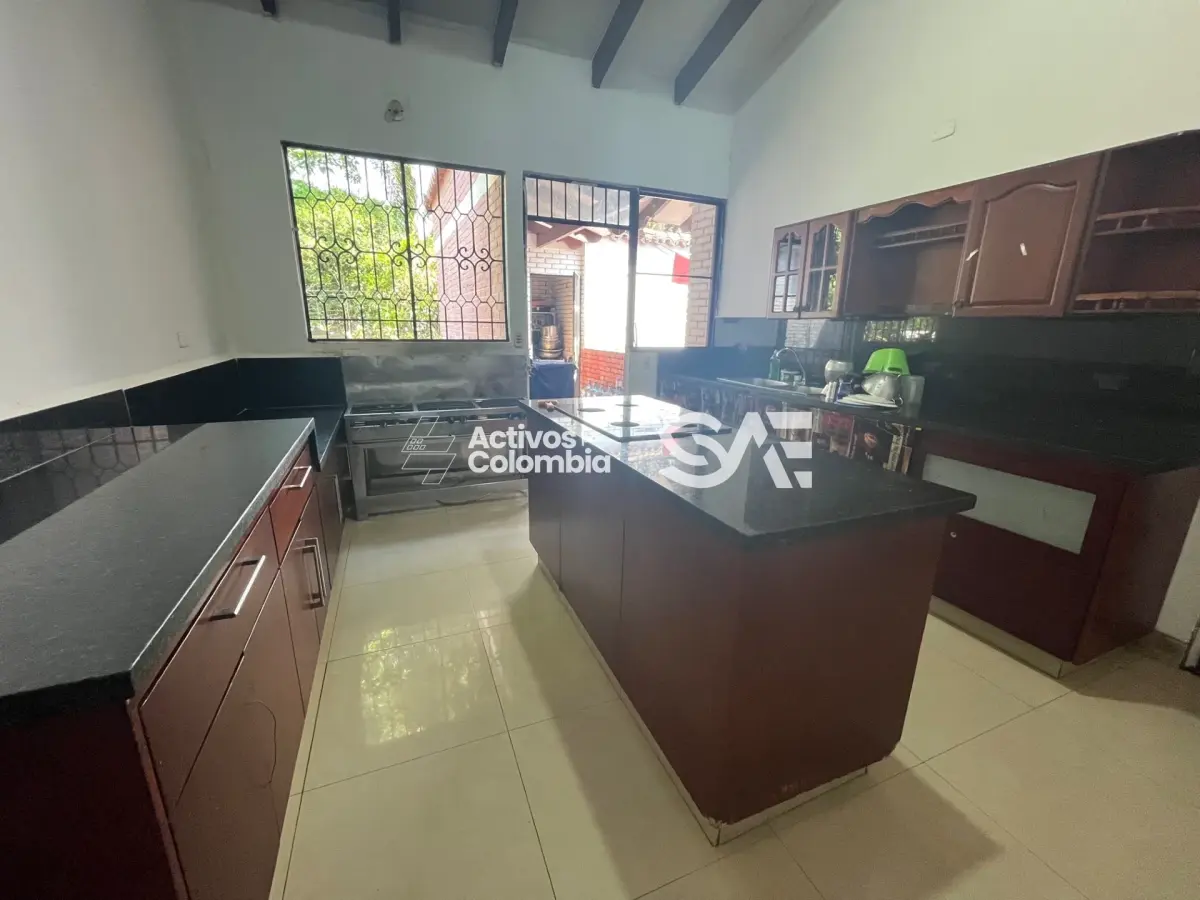 Casa Campestre en venta - Cali, Valle del cauca — imagen 7 de 16