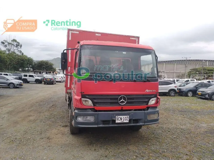 Camión Mercedes Benz ATEGO 1725 2008 — imagen 2 de 12