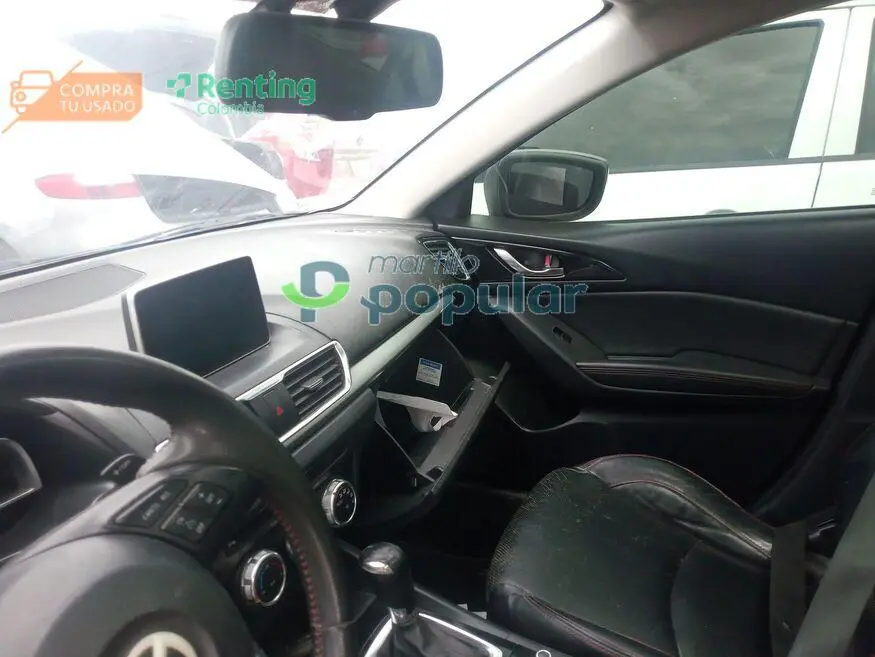 Automóvil Mazda 3 2016 — imagen 3 de 12