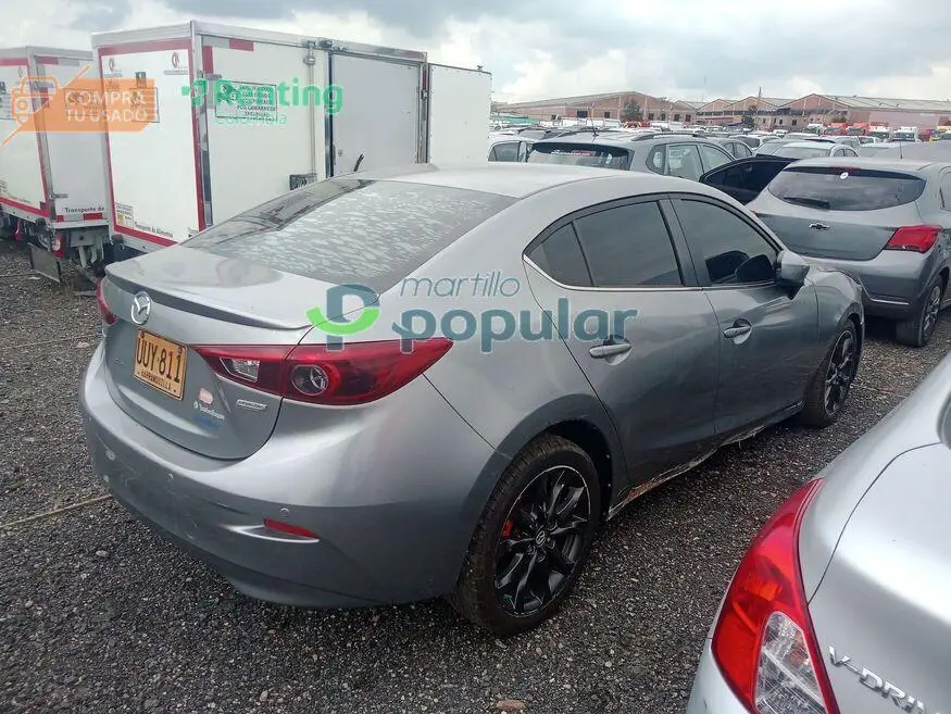 Automóvil Mazda 3 2016 — imagen 7 de 12