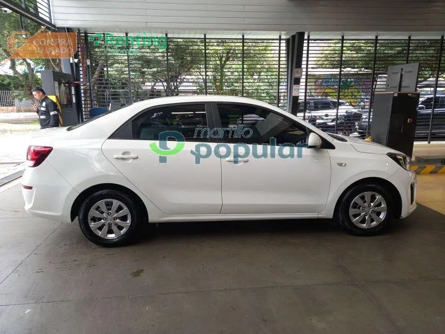 Automóvil Kia SOLUTO 2025 — imagen 6 de 12