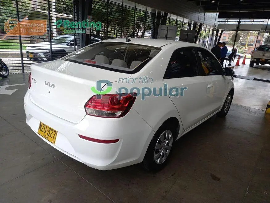 Automóvil Kia SOLUTO 2025 — imagen 11 de 12