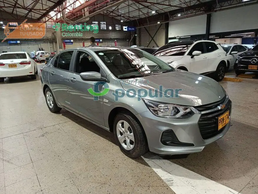 Automóvil Chevrolet Onix 2025 — imagen 8 de 12