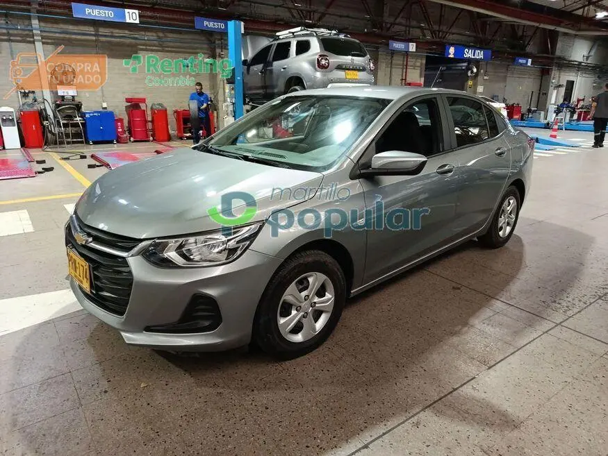 Automóvil Chevrolet Onix 2025 — imagen 9 de 12