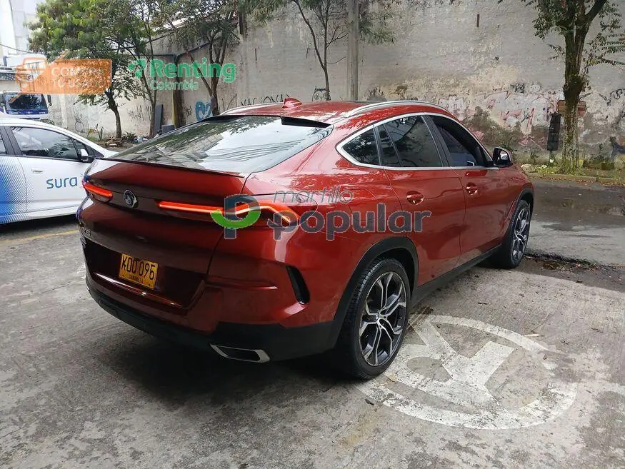 Camioneta BMW X6 2022 — imagen 8 de 12