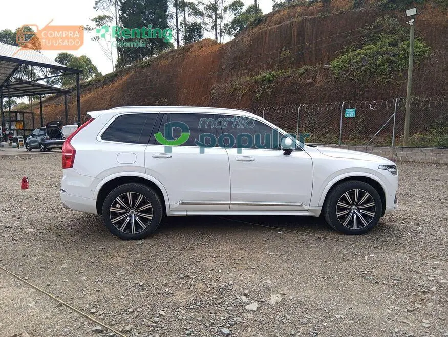 Camioneta Volvo XC90 2021 — imagen 8 de 12