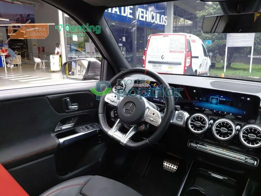 Camioneta Mercedes Benz GLB 2023 — imagen 3 de 12