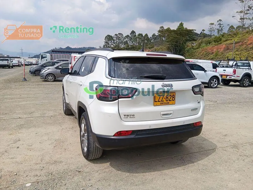 Camioneta Jeep Compass 2024 — imagen 9 de 12