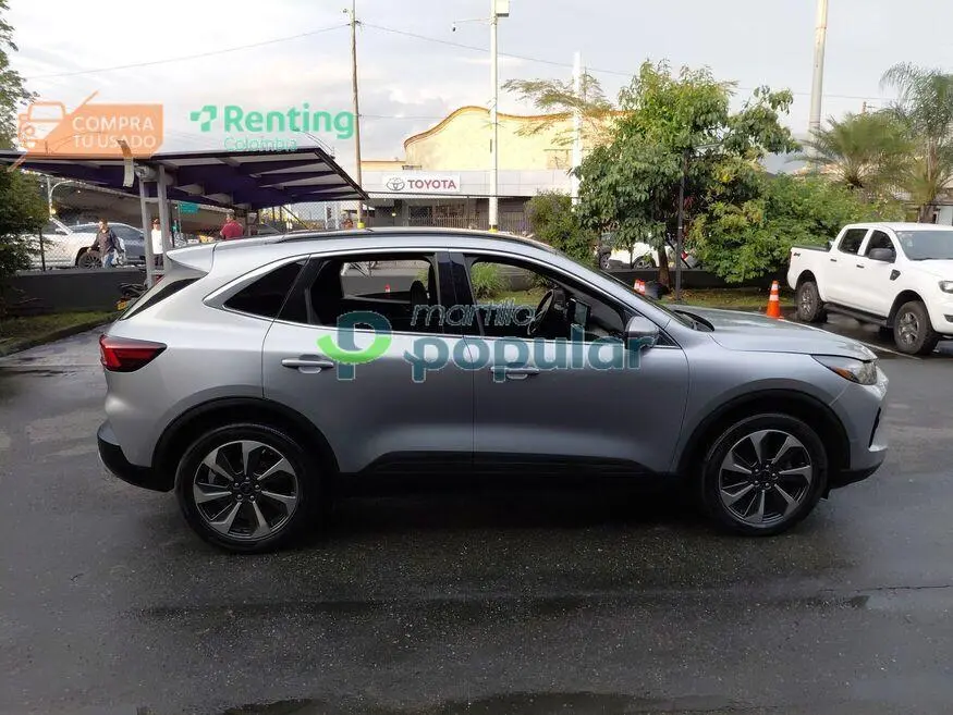 Camioneta Ford Escape 2023