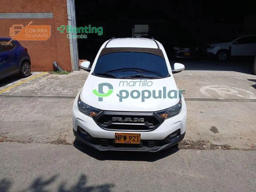 Camioneta RAM 700 2025 — imagen 8 de 12