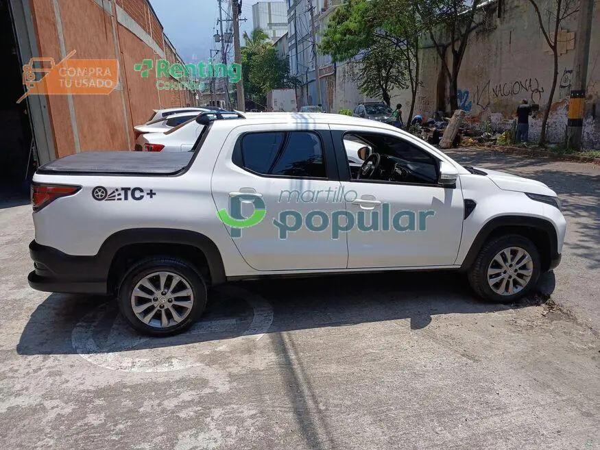 Camioneta RAM 700 2025 — imagen 10 de 12