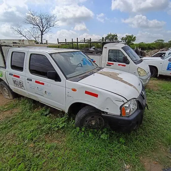 Camioneta Nissan D22/Np300 2015