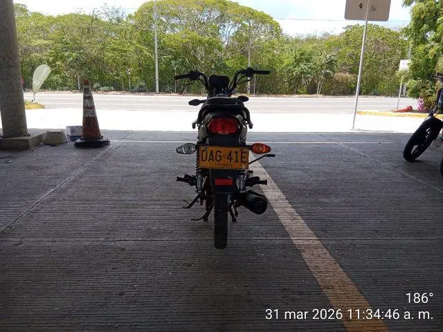 Motocicleta Suzuki AX 4 2017 — imagen 3 de 6