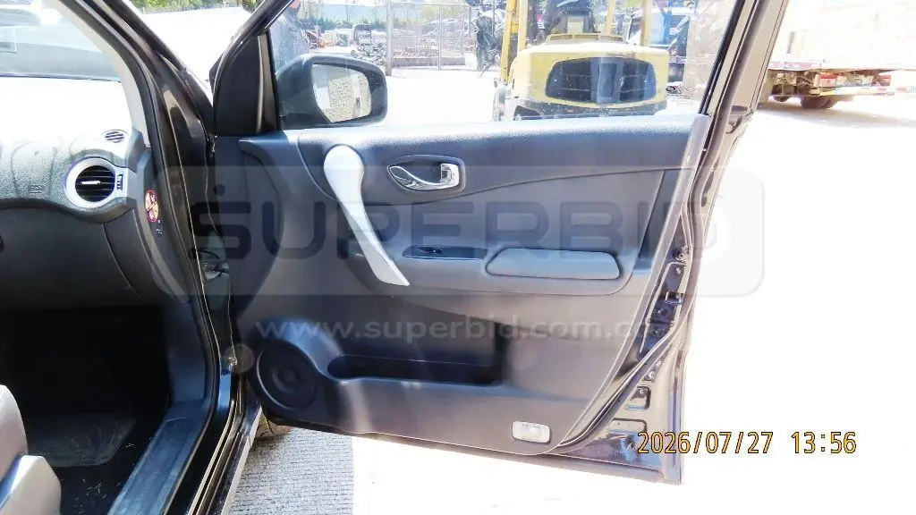 RENAULT KOLEOS DYNAMIQUE PLUS MOD. 2012 RTM VENCIDA PLACA: 6 Ubic.: Guarne(Antioquia) — imagen 7 de 8
