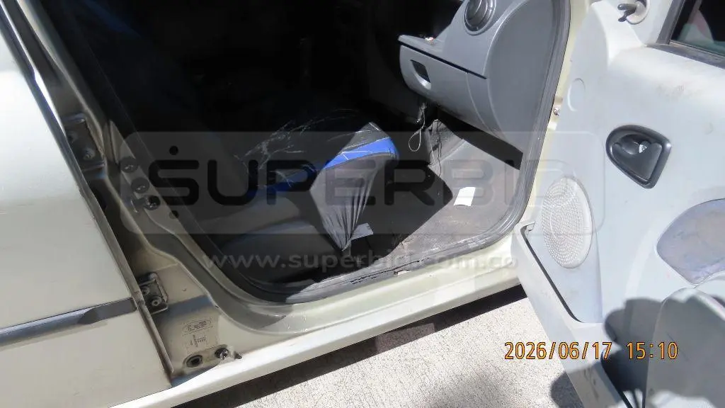COMBO: REPUESTOS + RENAULT LOGAN MOTOR MOD. 2007 RTM VENCIDA PLACA: 7 Ubic.: Guarne(Antioquia) — imagen 2 de 8