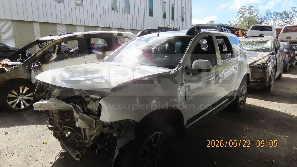 COMBO: REPUESTOS + RENAULT DUSTER DYNAMIQUE 4X4 MOD. 2018 RTM VENCIDA PLACA: 7 Ubic.: Guarne(Antioquia)