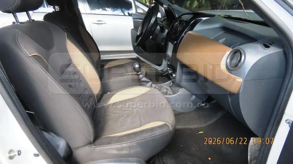 COMBO: REPUESTOS + RENAULT DUSTER DYNAMIQUE 4X4 MOD. 2018 RTM VENCIDA PLACA: 7 Ubic.: Guarne(Antioquia) — imagen 7 de 8