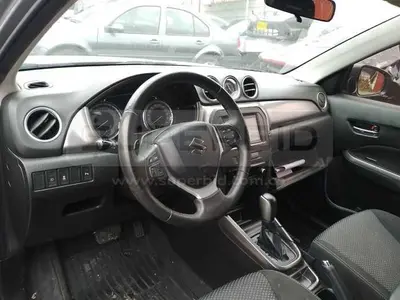 SUZUKI VITARA 2WD AT MOD. 2020, PLACA: 9 Ubic.: Pereira (Risaralda) — imagen 2 de 8