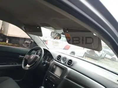 SUZUKI VITARA 2WD AT MOD. 2020, PLACA: 9 Ubic.: Pereira (Risaralda) — imagen 6 de 8