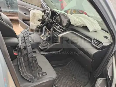 SUZUKI GRAND VITARA HYBRID MOD. 2024, PLACA: 0 Ubic.: Mosquera(Cundinamarca) — imagen 6 de 8