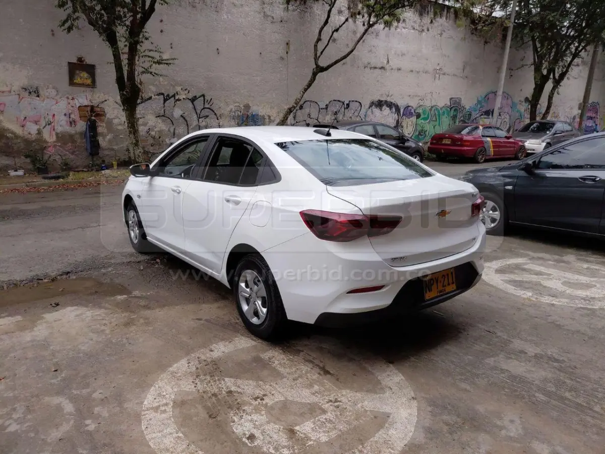 CHEVROLET ONIX NB LT TURBO MT 1000 CC MOD. 2025, PLACA: NPY211 Ubic.: CALDAS — imagen 6 de 8
