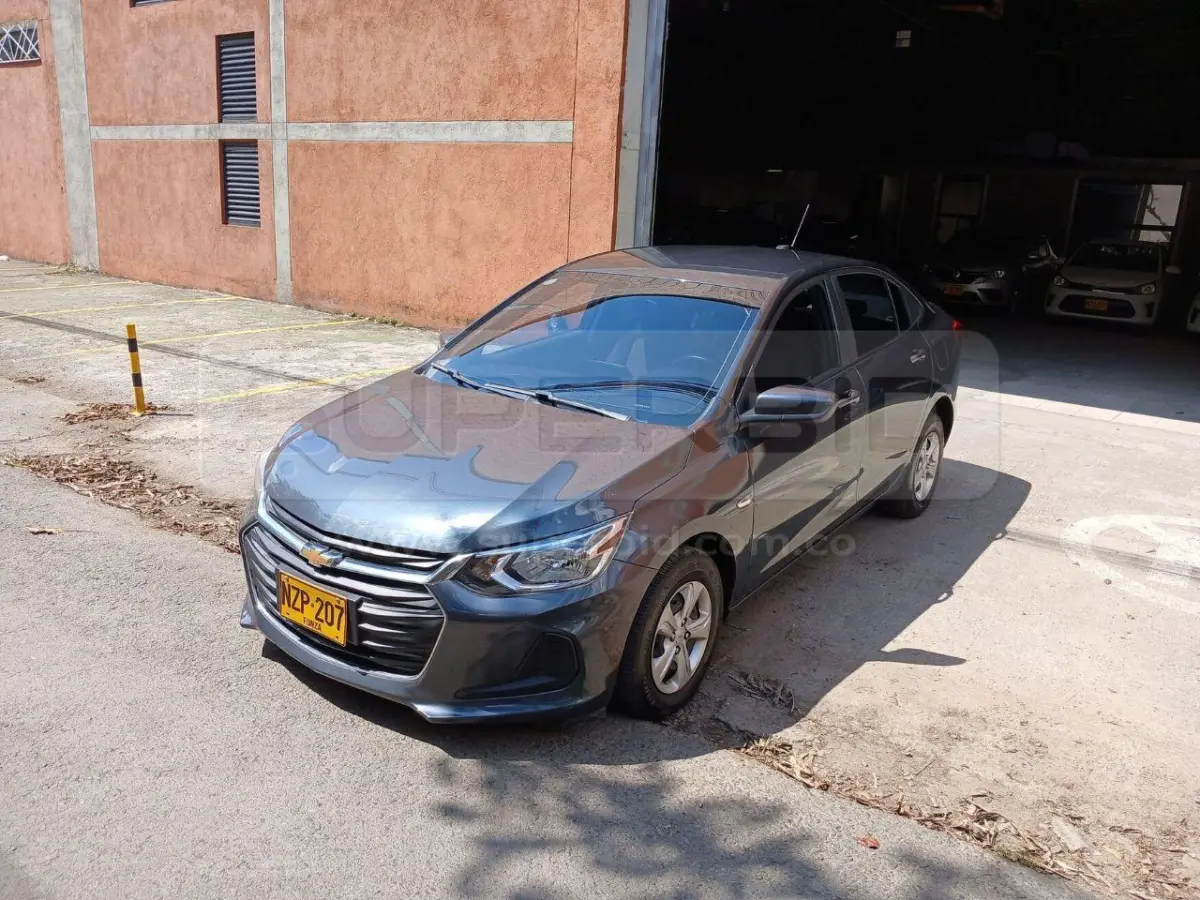 CHEVROLET ONIX NB LT TURBO MT 1000 CC MOD. 2025, PLACA: NZP207 Ubic.: MEDELLIN — imagen 4 de 8