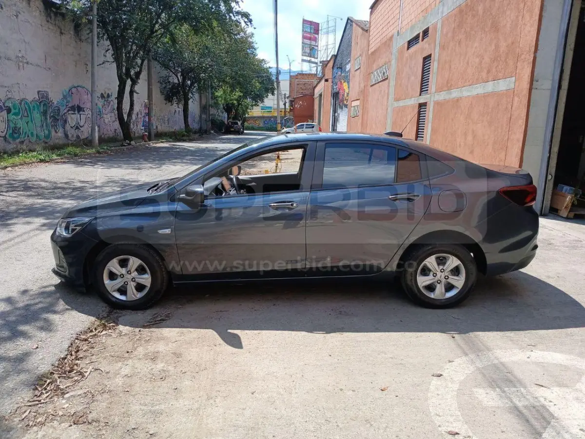 CHEVROLET ONIX NB LT TURBO MT 1000 CC MOD. 2025, PLACA: NZP207 Ubic.: MEDELLIN — imagen 5 de 8