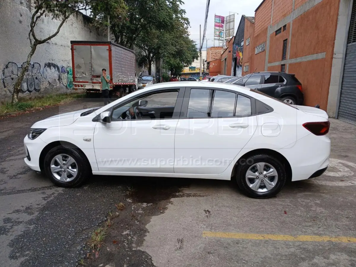 CHEVROLET ONIX NB LT TURBO AT 1000 CC MOD. 2025, PLACA: POR145 Ubic.: MEDELLIN — imagen 5 de 8