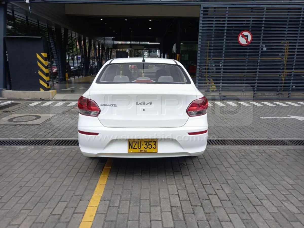 KIA SOLUTO EMOTION AT 1368 CC MOD. 2025, PLACA: NZU353 Ubic.: BOGOTÁ — imagen 5 de 8