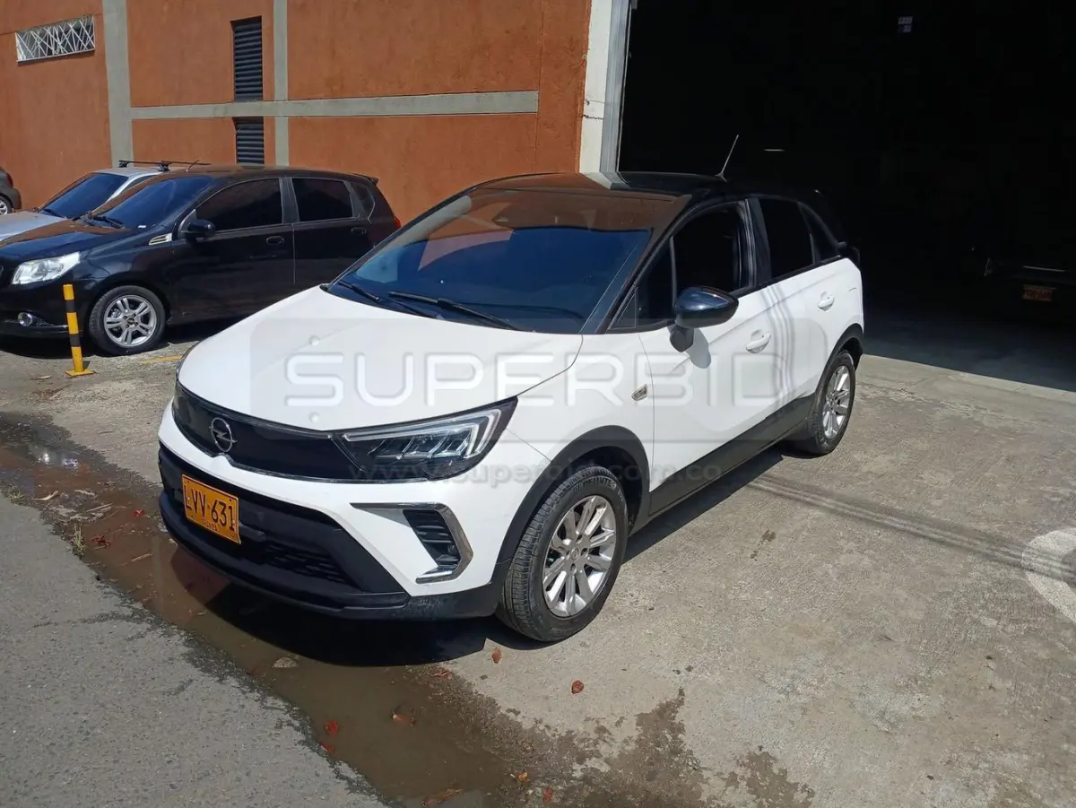 OPEL CROSSLAND EDITION 1200 CC MOD. 2023, RP#1 PLACA: LVV631 Ubic.: MEDELLIN — imagen 4 de 8