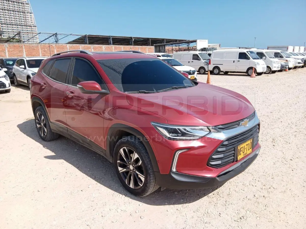 CHEVROLET TRACKER TURBO PREMIER AT 1200 CC MOD. 2023, PLACA: NFU710 Ubic.: CALI — imagen 2 de 8