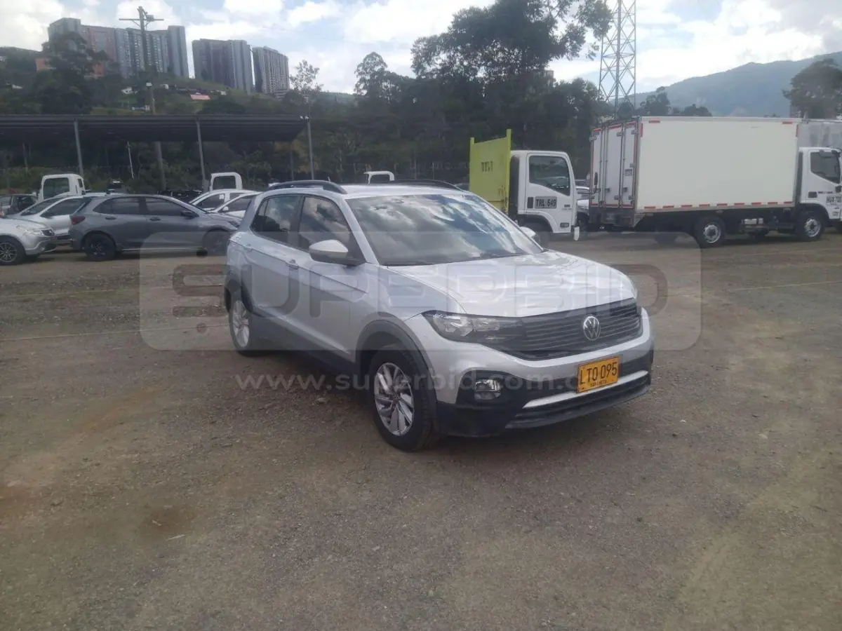 VOLKSWAGEN T-CROSS TRENDLINE SENSE 170 TSI MT 999 CC MOD. 2023, PLACA: LTQ095 Ubic.: CALDAS — imagen 2 de 8