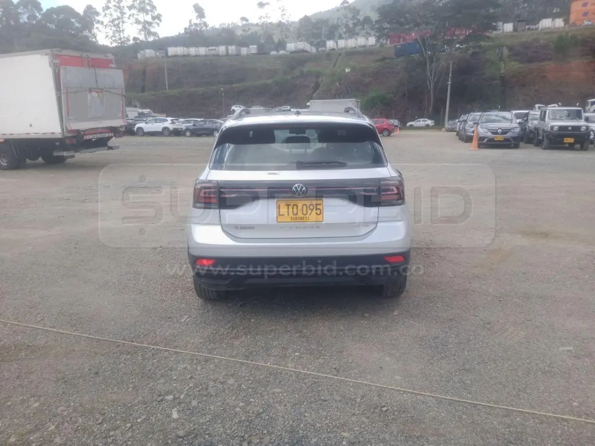 VOLKSWAGEN T-CROSS TRENDLINE SENSE 170 TSI MT 999 CC MOD. 2023, PLACA: LTQ095 Ubic.: CALDAS — imagen 7 de 8