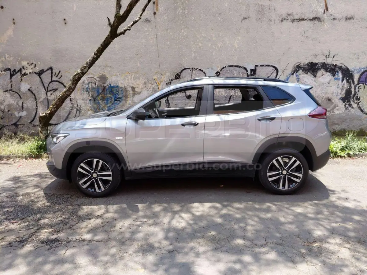 CHEVROLET TRACKER TURBO LS AT 1200 CC MOD. 2025, PLACA: NZO907 Ubic.: CALDAS — imagen 4 de 8