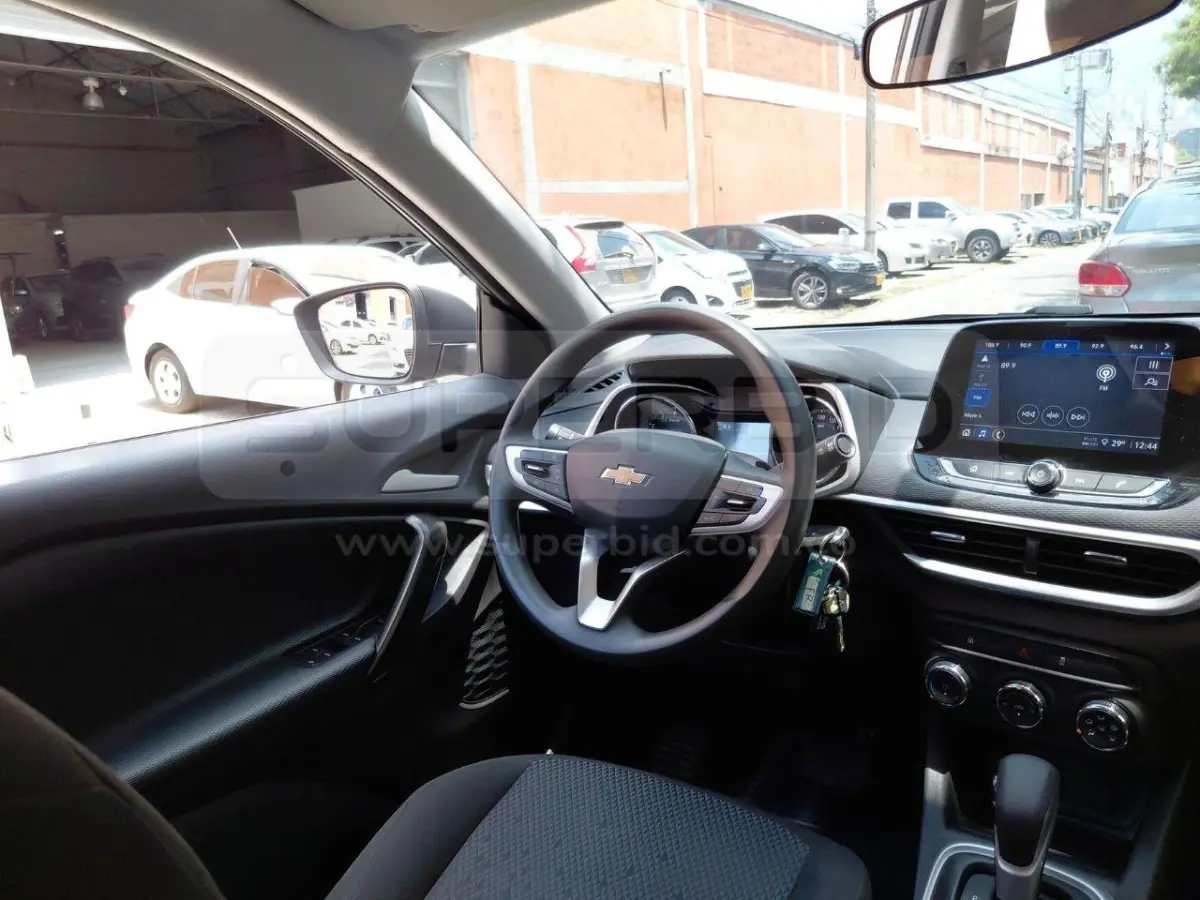 CHEVROLET TRACKER TURBO LS AT 1200 CC MOD. 2025, PLACA: NZO907 Ubic.: CALDAS — imagen 7 de 8