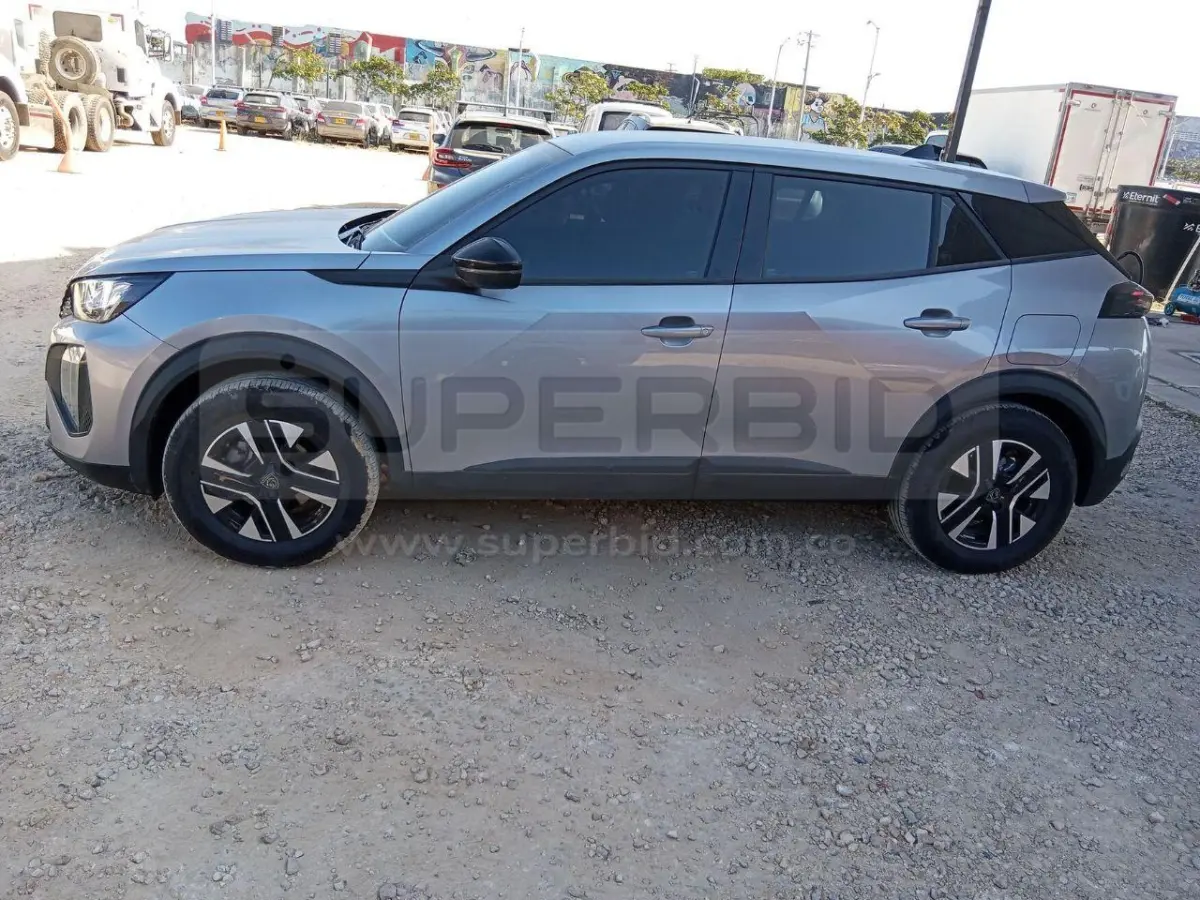 PEUGEOT 2008 ACTIVE 1.2 1199 CC MOD. 2025, RP#2 PLACA: PIQ552 Ubic.: BARRANQUILLA — imagen 5 de 8