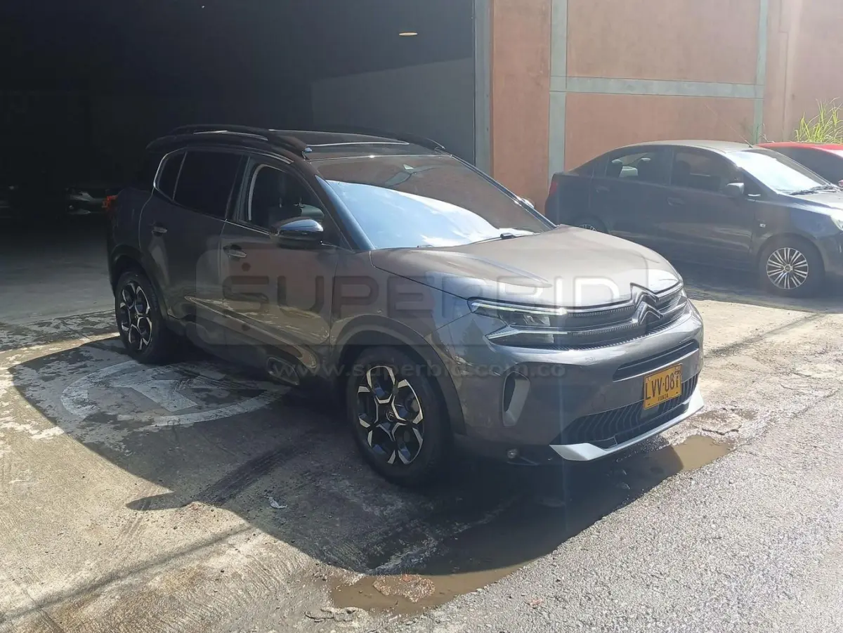 CITROËN C5 AIRCROSS UNIQUE 1,6T 165 6AT 1598 CC MOD. 2023, RP#3 PLACA: LVV087 Ubic.: MEDELLIN — imagen 2 de 8