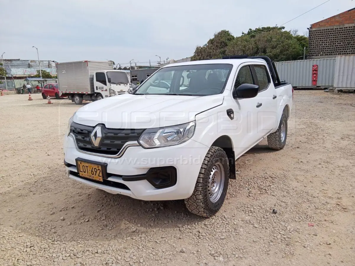 RENAULT ALASKAN CARGO 2488 CC MOD. 2023, PLACA: LQT692 Ubic.: BARRANQUILLA — imagen 4 de 8