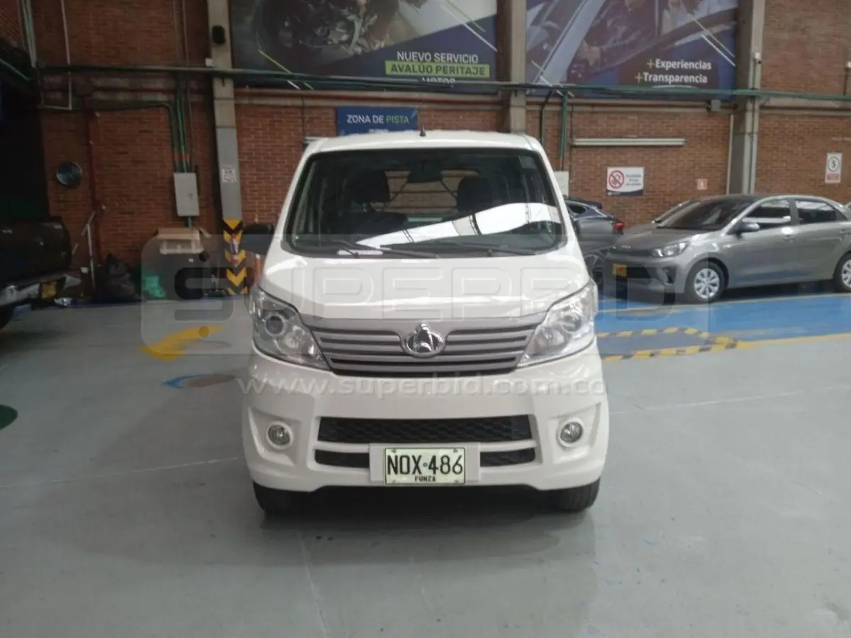 CHANGAN VAN PLUS CARGO 1.2 1243 CC MOD. 2025, PLACA: NOX486 Ubic.: BOGOTÁ — imagen 3 de 8