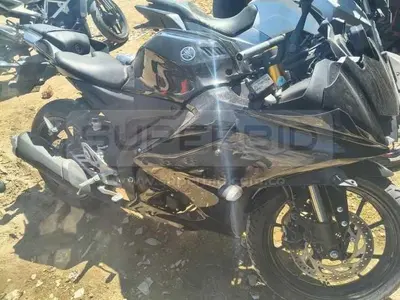 YAMAHA YZF [3] [FL] R15 V4 MT 155CC ABS MOD. 2027 PLACA: 8 Ubic.: BOGOTA — imagen 2 de 8