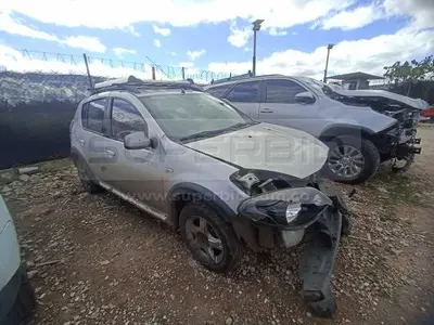 RENAULT STEPWAY MOD. 2016 PLACA: 1 Ubic.: BOGOTA — imagen 3 de 8