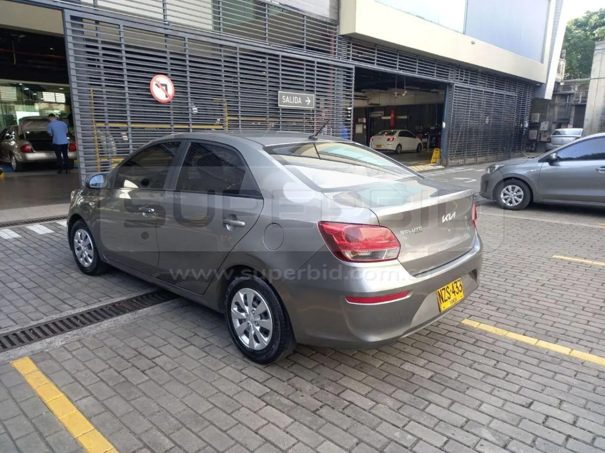 KIA SOLUTO EMOTION MT 1368 CC MOD. 2026, PLACA: NZS433 Ubic.: BOGOTÁ — imagen 3 de 8
