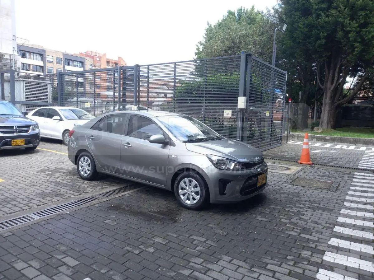 KIA SOLUTO EMOTION MT 1368 CC MOD. 2026, PLACA: NZS640 Ubic.: BOGOTÁ — imagen 8 de 8