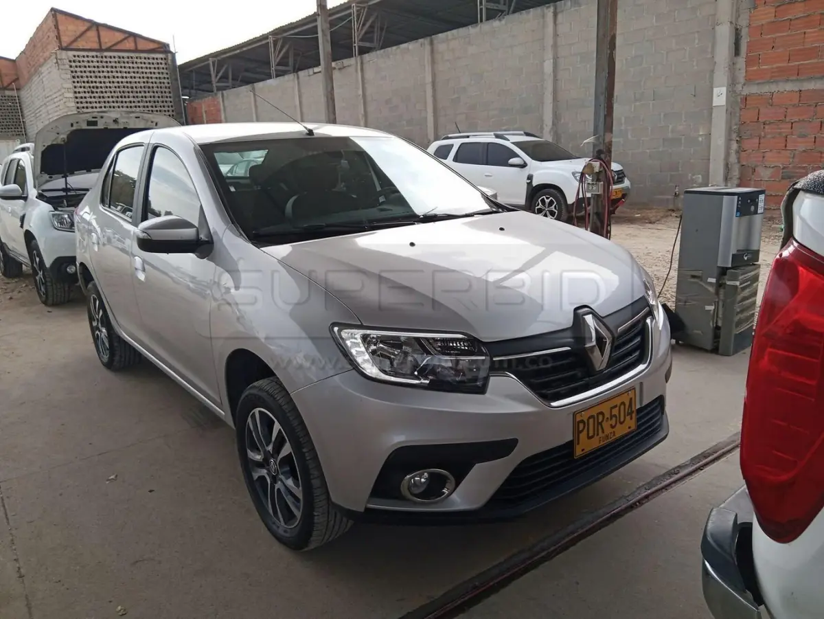 RENAULT LOGAN INTENS CVT PH2 1598 CC MOD. 2026, RP#1 PLACA: POR504 Ubic.: BARRANQUILLA — imagen 3 de 8