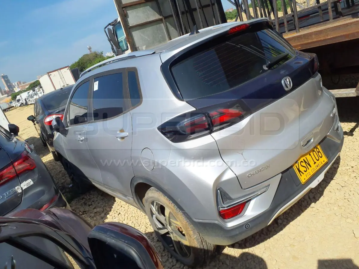 CHANGAN CS15 PRO SKYVIEW 1.5L 1480 CC MOD. 2022, RP#3 PLACA: KSN108 Ubic.: BARRANQUILLA — imagen 5 de 8