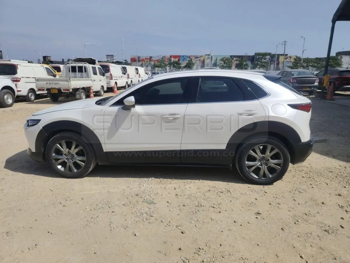 MAZDA CX-30 GRAND TOURING LX 4X2 AUT 2.5 2488 CC MOD. 2022, RP#1 PLACA: KON183 Ubic.: BARRANQUILLA — imagen 5 de 8